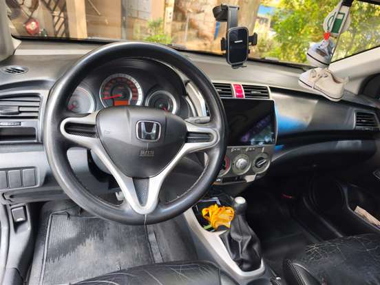 HONDA-CITY-2011