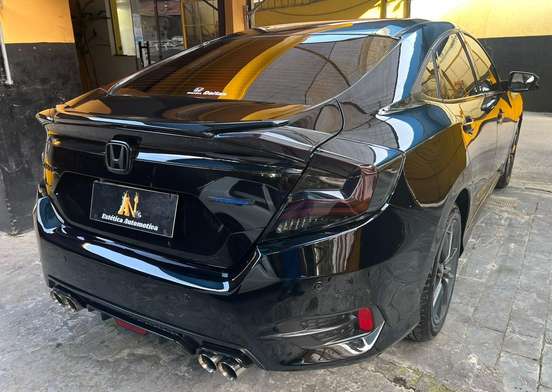 HONDA-CIVIC-2020