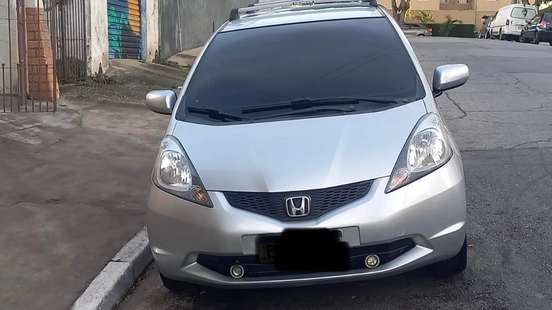 HONDA-FIT-2010