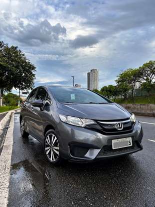 HONDA-FIT-2015