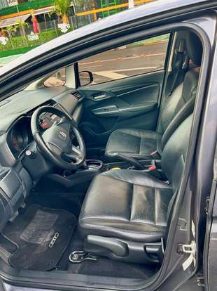 HONDA-FIT-2015