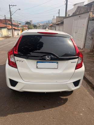HONDA-FIT-2014