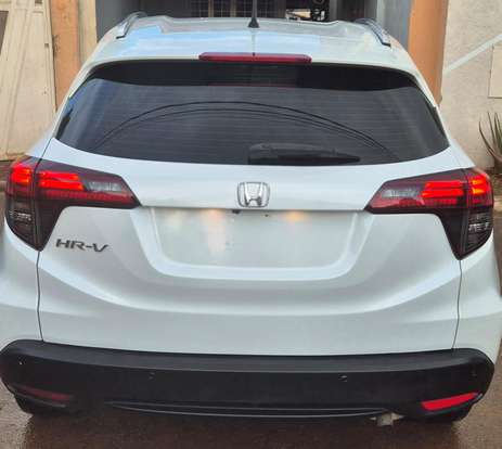 HONDA-HR-V-2019