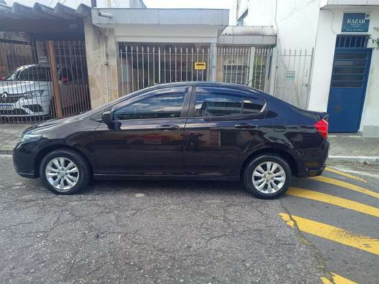 HONDA-CITY-1.5 LX 16V FLEX 4P AUTOMÁTICO HONDA-CITY-2012