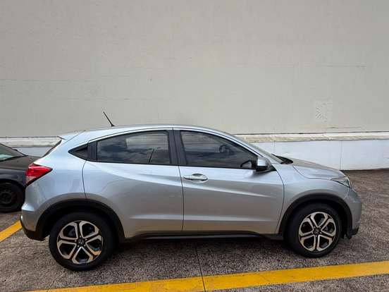 HONDA-HR-V-1.8 16V FLEX LX 4P AUTOMÁTICO HONDA-HR-V-2017