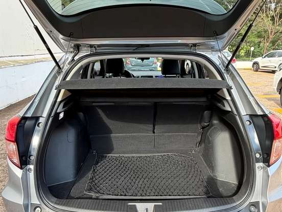 HONDA-HR-V-1.8 16V FLEX LX 4P AUTOMÁTICO HONDA-HR-V-2017