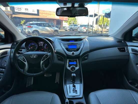 HYUNDAI-ELANTRA-1.8 GLS 16V GASOLINA 4P AUTOMÁTICO HYUNDAI-ELANTRA-2011