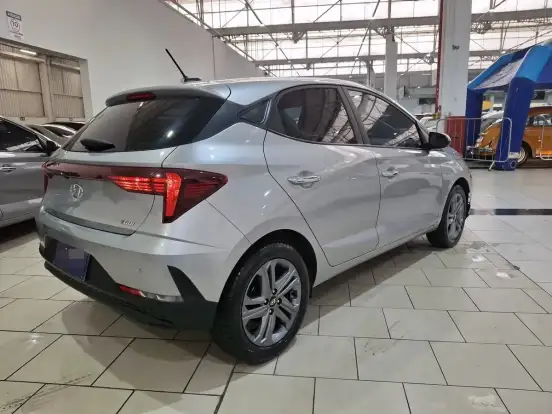 HYUNDAI-HB20-2025