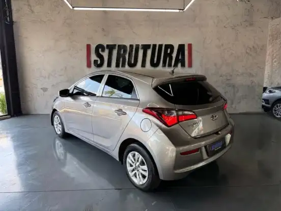 HYUNDAI-HB20-2018