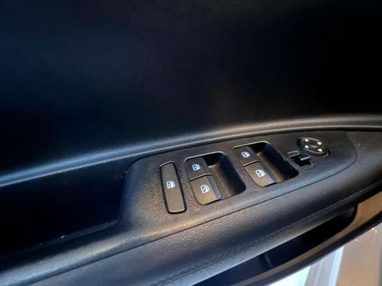 HYUNDAI-HB20-2024