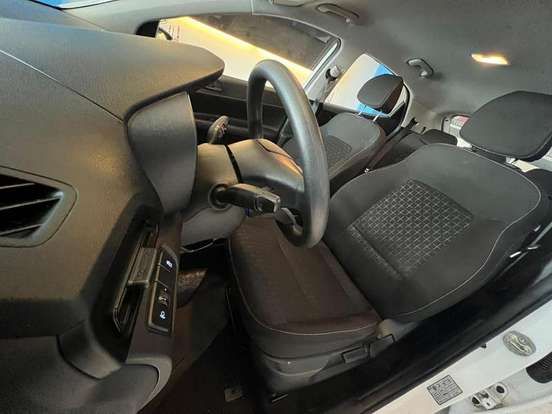 HYUNDAI-HB20-2024