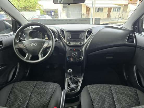 HYUNDAI-HB20-1.0 COMFORT STYLE 12V FLEX 4P MANUAL HYUNDAI-HB20-2016