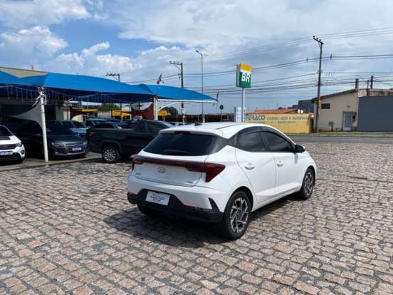 HYUNDAI-HB20-2022