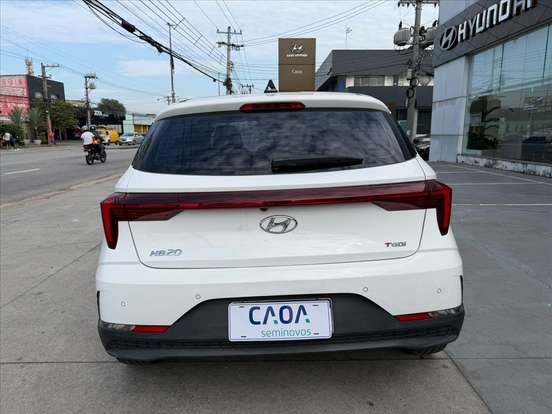 HYUNDAI-HB20-2023