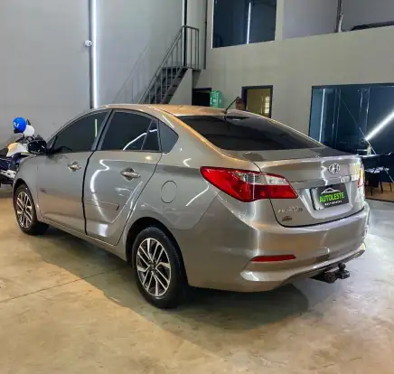 HYUNDAI-HB20S-2016