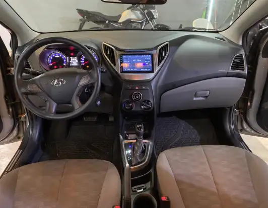 HYUNDAI-HB20S-2016
