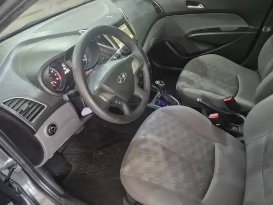 HYUNDAI-HB20S-2018
