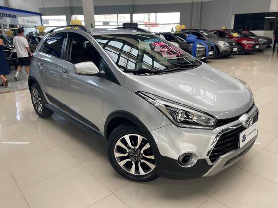 HYUNDAI HB20X 1.6 16V PREMIUM FLEX 4P AUTOMÁTICO