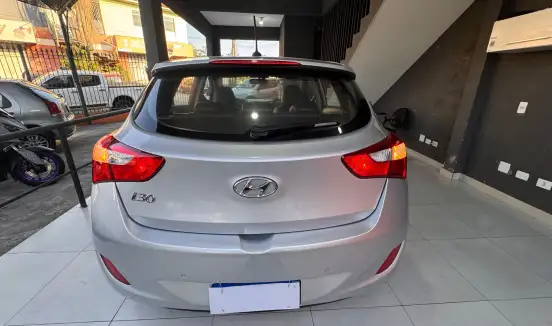 HYUNDAI-I30-2014