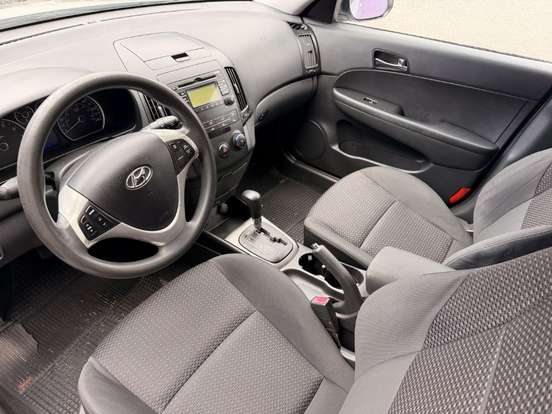 HYUNDAI-I30-2010