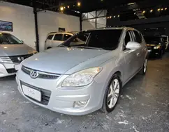HYUNDAI I30 2.0 MPFI GLS 16V GASOLINA 4P AUTOMÁTICO HYUNDAI I30 2.0 MPFI GLS 16V GASOLINA 4P AUTOMÁTICO