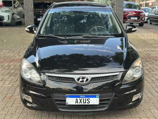 HYUNDAI-I30-2010