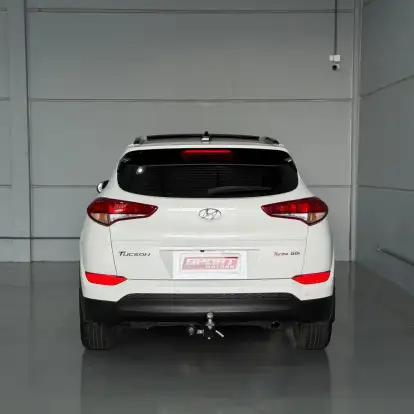 HYUNDAI-TUCSON-2021