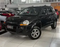HYUNDAI TUCSON 2.0 MPFI GLS 16V 143CV 2WD FLEX 4P AUTOMÁTICO HYUNDAI TUCSON 2.0 MPFI GLS 16V 143CV 2WD FLEX 4P AUTOMÁTICO