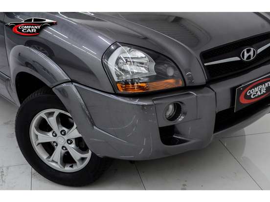 HYUNDAI-TUCSON-2.0 MPFI GLS 16V 143CV 2WD FLEX 4P AUTOMÁTICO HYUNDAI-TUCSON-2018