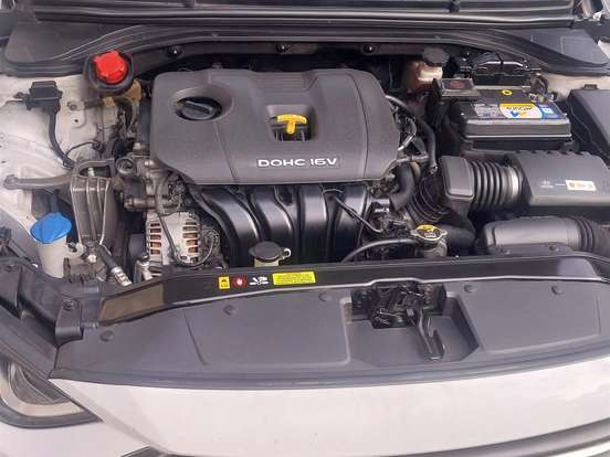 HYUNDAI-ELANTRA-2.0 16V FLEX 4P AUTOMÁTICO HYUNDAI-ELANTRA-2017