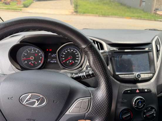 HYUNDAI-HB20-1.6 PREMIUM 16V FLEX 4P AUTOMÁTICO HYUNDAI-HB20-2018