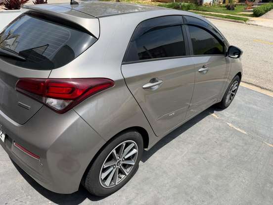 HYUNDAI-HB20-1.6 PREMIUM 16V FLEX 4P AUTOMÁTICO HYUNDAI-HB20-2018