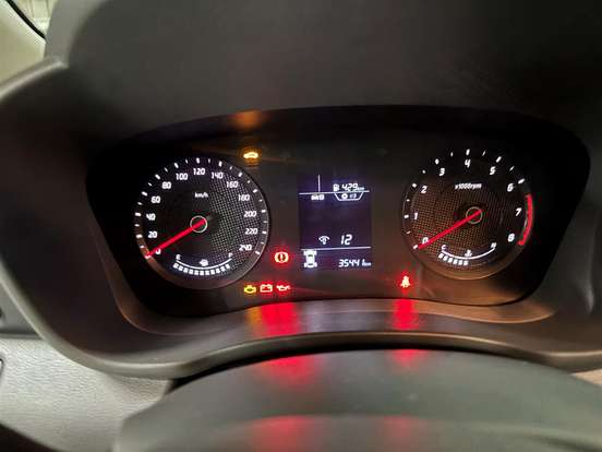 HYUNDAI-HB20S-2025