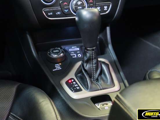 JEEP-CHEROKEE-3.2 LIMITED 4X4 V6 24V GASOLINA 4P AUTOMÁTICO JEEP-CHEROKEE-2014