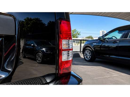 JEEP-CHEROKEE-2011