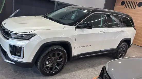JEEP-COMMANDER-2026
