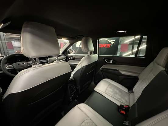 JEEP-COMMANDER-2022