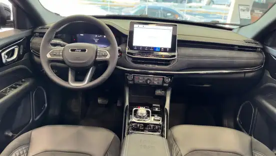 JEEP-COMMANDER-2026