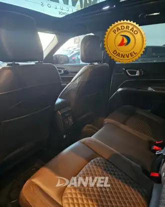 JEEP-COMMANDER-2023