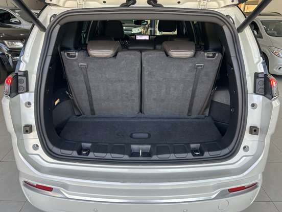 JEEP-COMMANDER-2.0 TD380 TURBO DIESEL OVERLAND AT9 JEEP-COMMANDER-2022