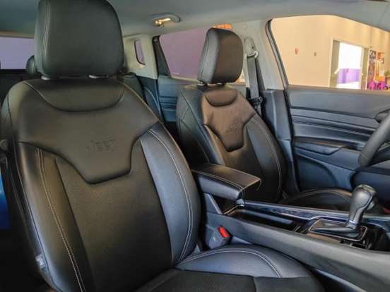 JEEP-COMPASS-1.3 T270 TURBO FLEX LONGITUDE AT6 JEEP-COMPASS-2024