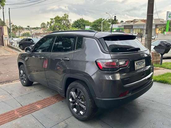 JEEP-COMPASS-2023