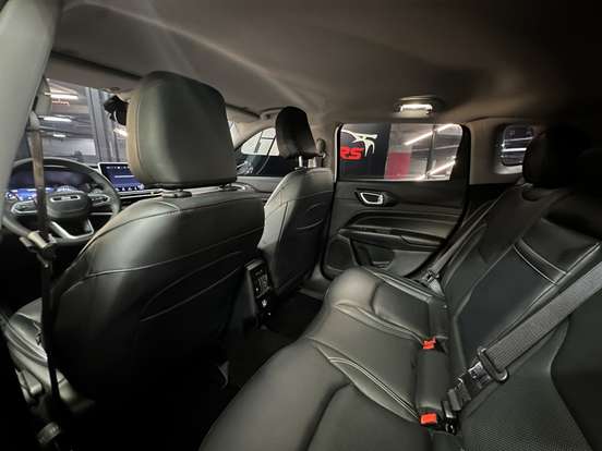 JEEP-COMPASS-2024