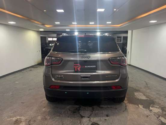 JEEP-COMPASS-2.0 16V DIESEL LIMITED 4X4 AUTOMÁTICO JEEP-COMPASS-2019