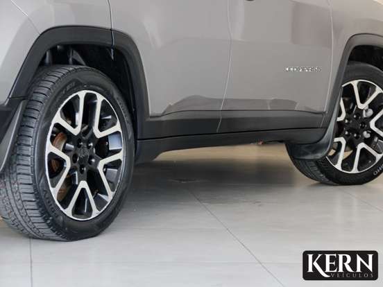 JEEP-COMPASS-2.0 16V DIESEL LIMITED 4X4 AUTOMÁTICO JEEP-COMPASS-2019