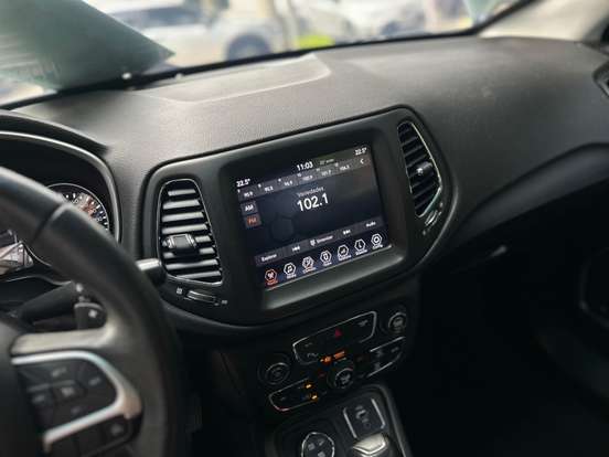 JEEP-COMPASS-2.0 16V DIESEL LONGITUDE 4X4 AUTOMÁTICO JEEP-COMPASS-2018