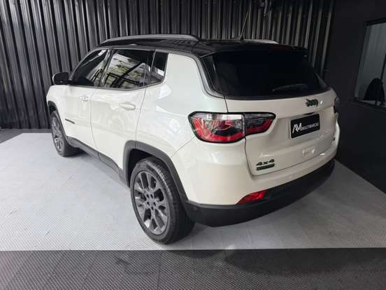 JEEP-COMPASS-2.0 16V DIESEL S 4X4 AUTOMÁTICO JEEP-COMPASS-2021