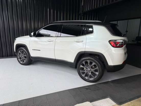 JEEP-COMPASS-2.0 16V DIESEL S 4X4 AUTOMÁTICO JEEP-COMPASS-2021