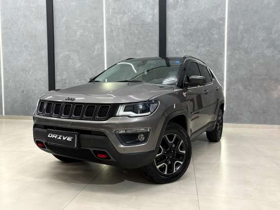 JEEP-COMPASS-2.0 16V DIESEL TRAILHAWK 4X4 AUTOMÁTICO JEEP-COMPASS-2019