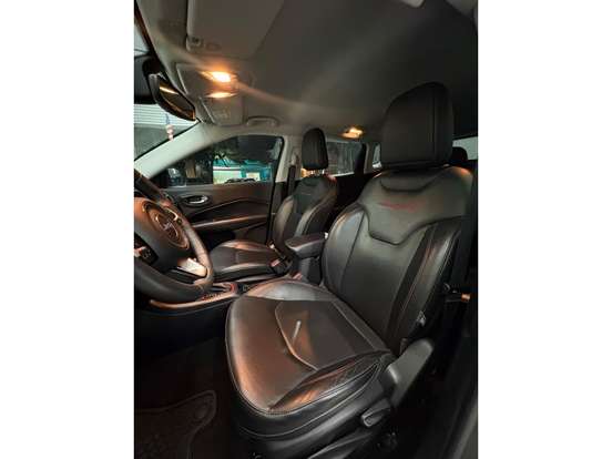 JEEP-COMPASS-2.0 16V DIESEL TRAILHAWK 4X4 AUTOMÁTICO JEEP-COMPASS-2019